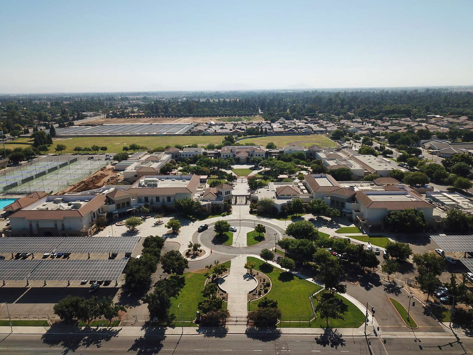 Sunnyside High School in Fresno California Hero Image