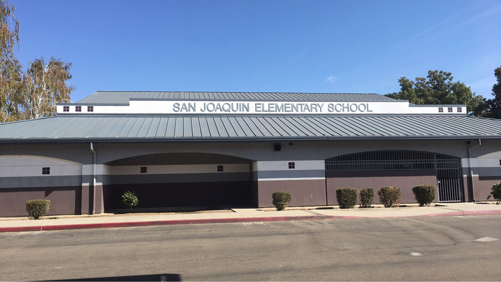 San Joaquin Elementary School in Stockton California Hero Image