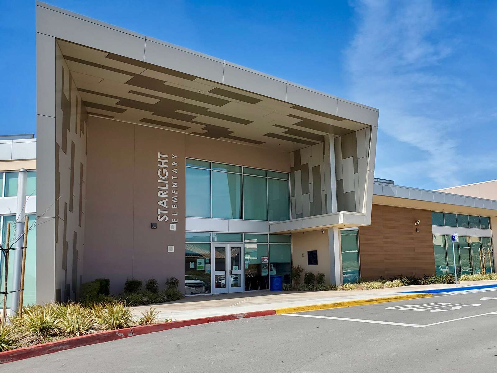 Starlight Elementary School in Beaumont California Hero Image