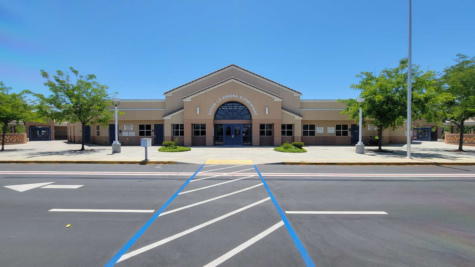 Susan LaVorgna Elementary School in Winchester California Hero Image