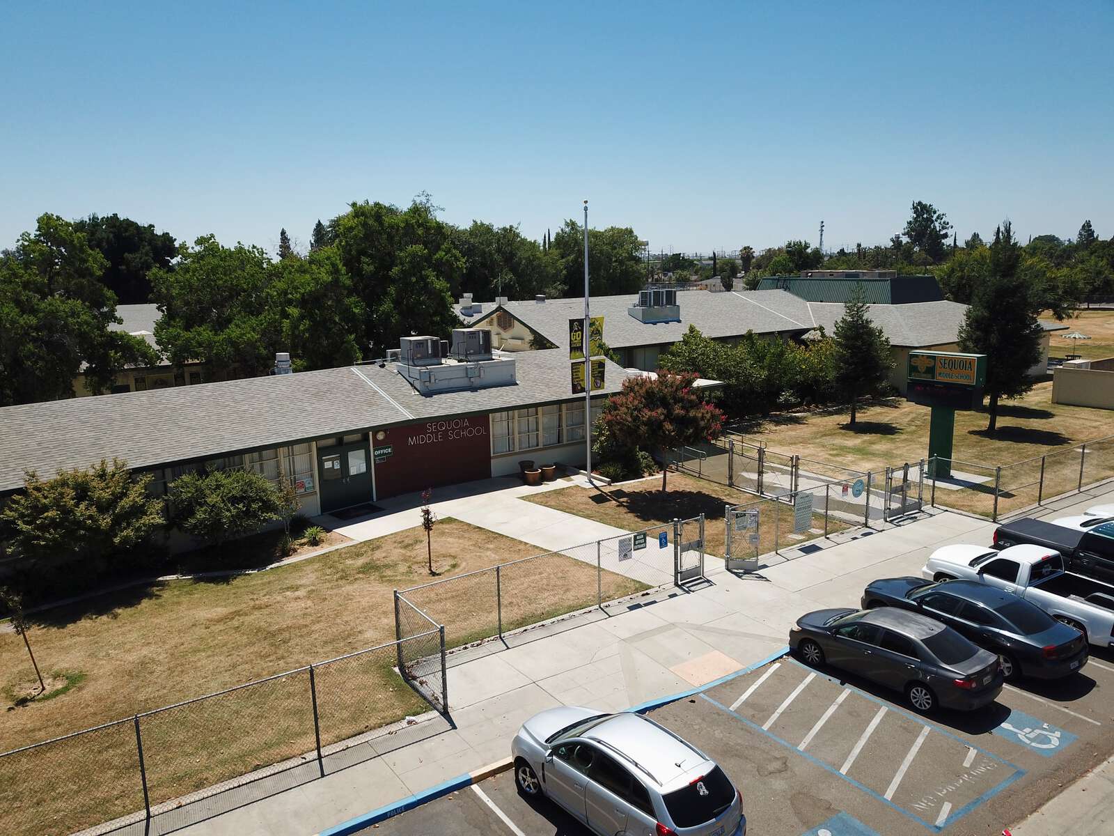 Sequoia Middle School in Fresno California Hero Image