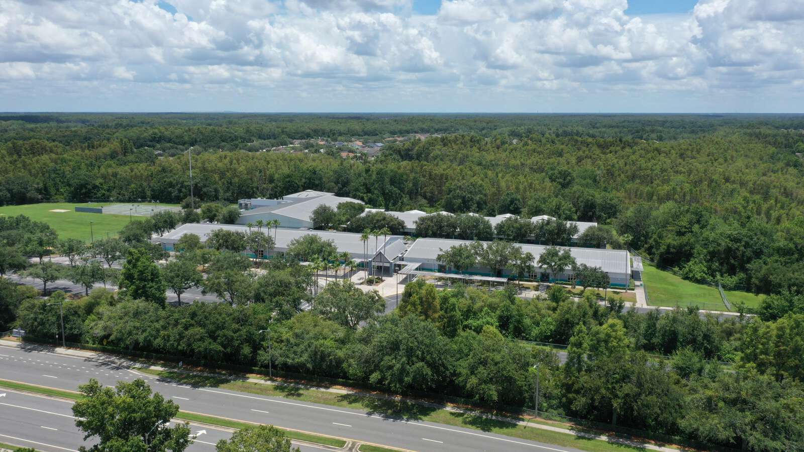 Sand Pine Elementary School in Wesley Chapel Florida Hero Image