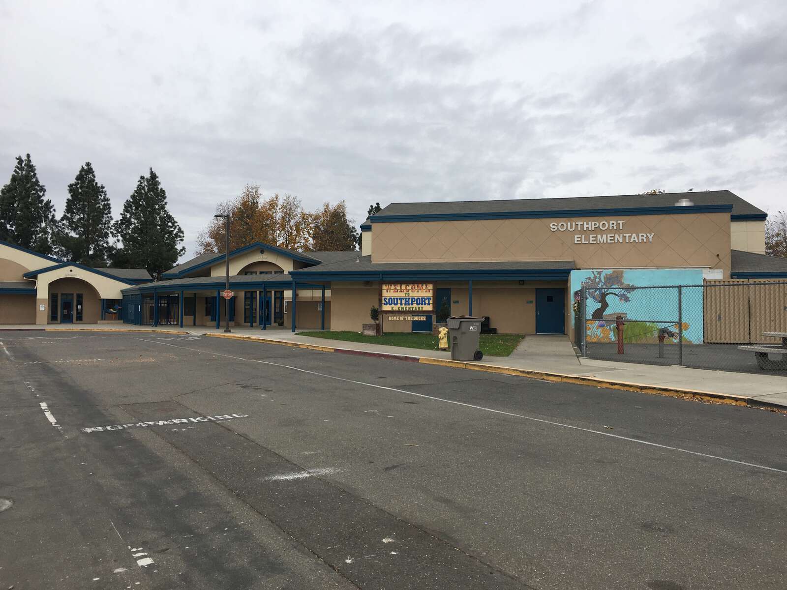 Southport Elementary School in West Sacramento California Hero Image