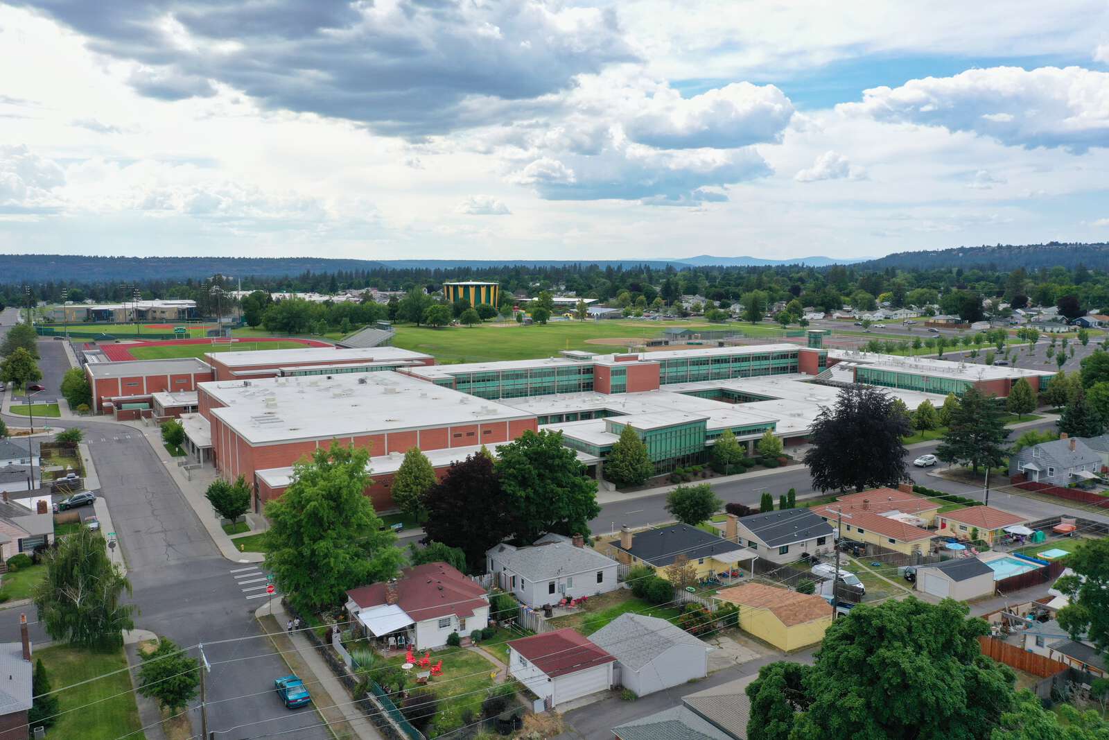 Shadle Park High School in Spokane Washington Hero Image