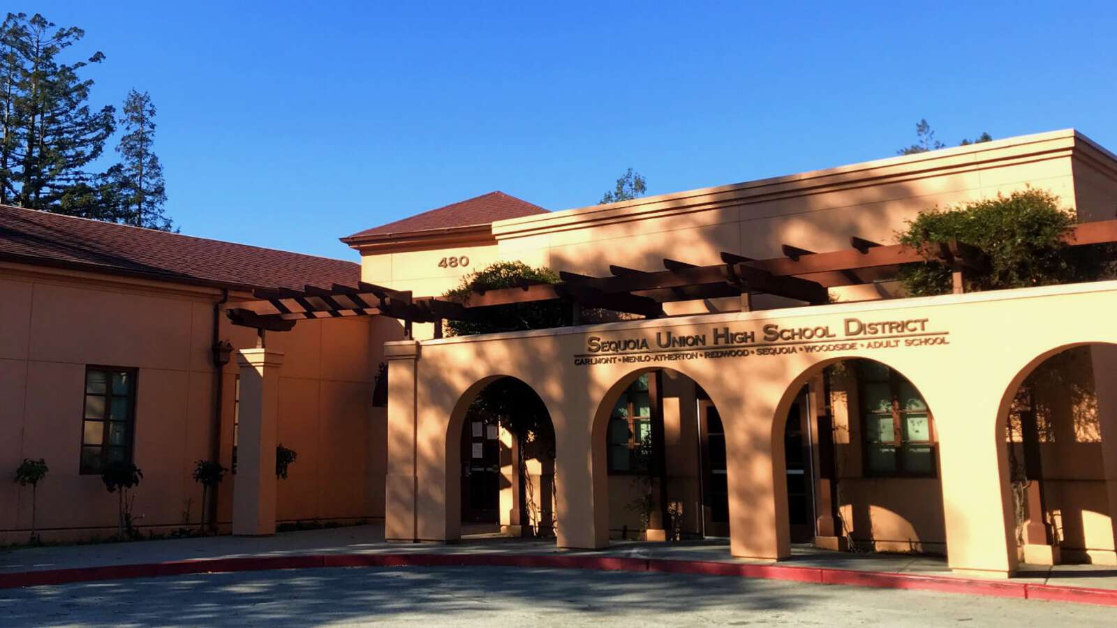 Sequoia Union High School District in Redwood City California Hero Image