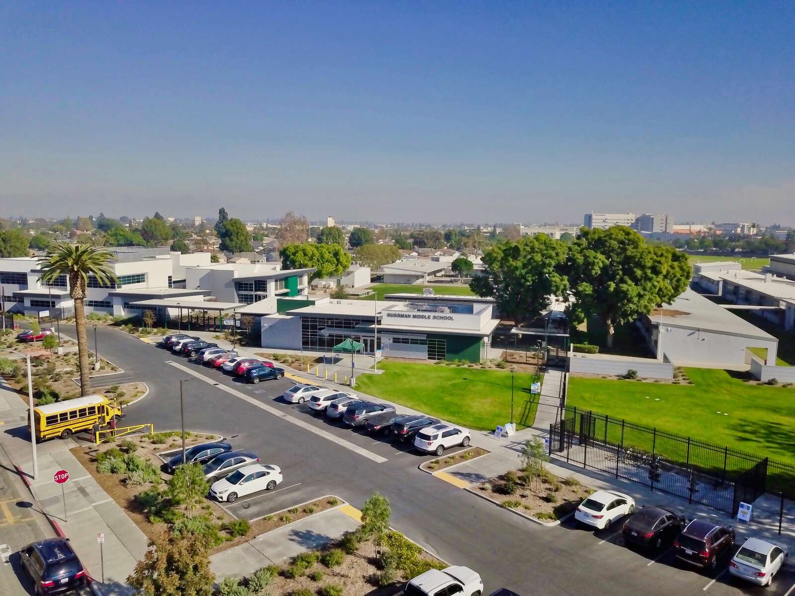Sussman Middle School in Downey California Hero Image