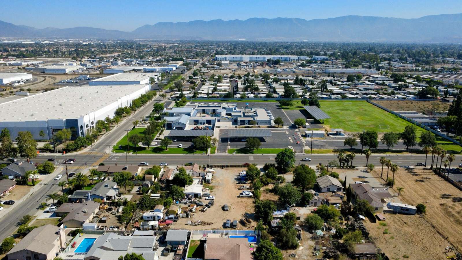 Sam V. Curtis Elementary School in Rialto California Hero Image