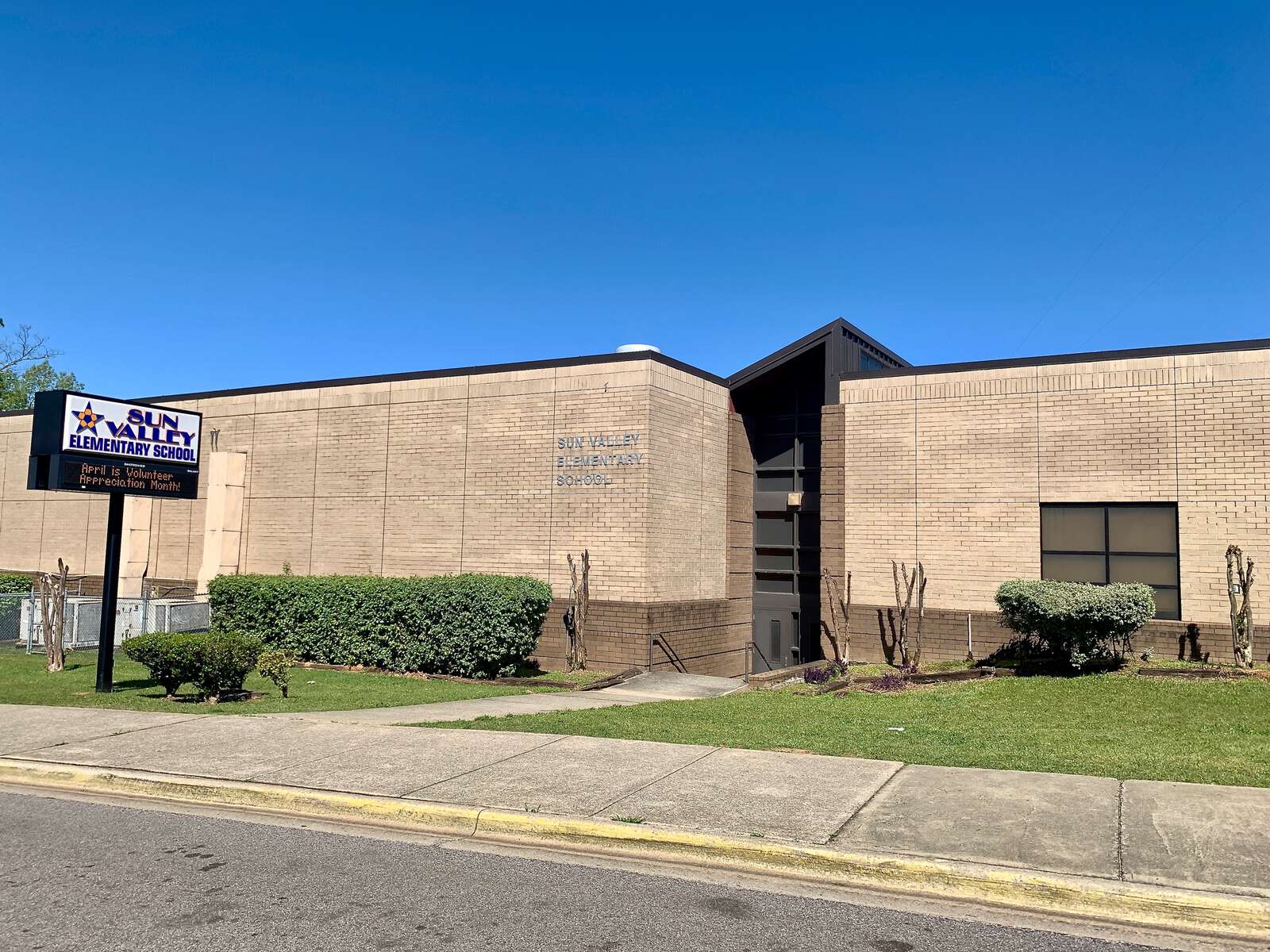 Sun Valley Elementary School in Birmingham Alabama Hero Image