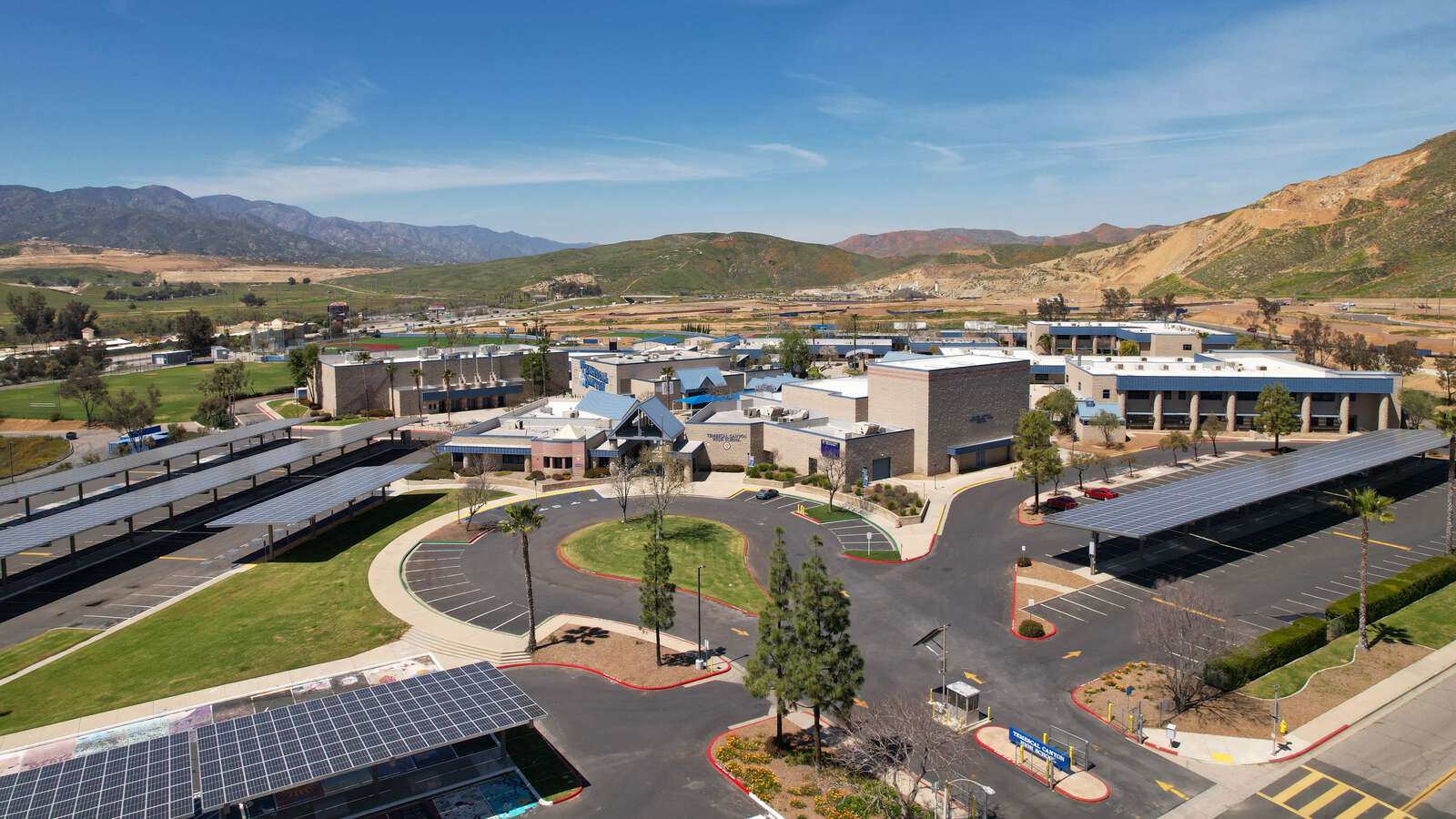 Temescal Canyon High School in Lake Elsinore California Hero Image