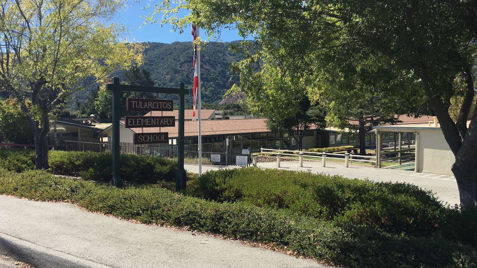 Tularcitos Elementary School in Carmel Valley California Hero Image