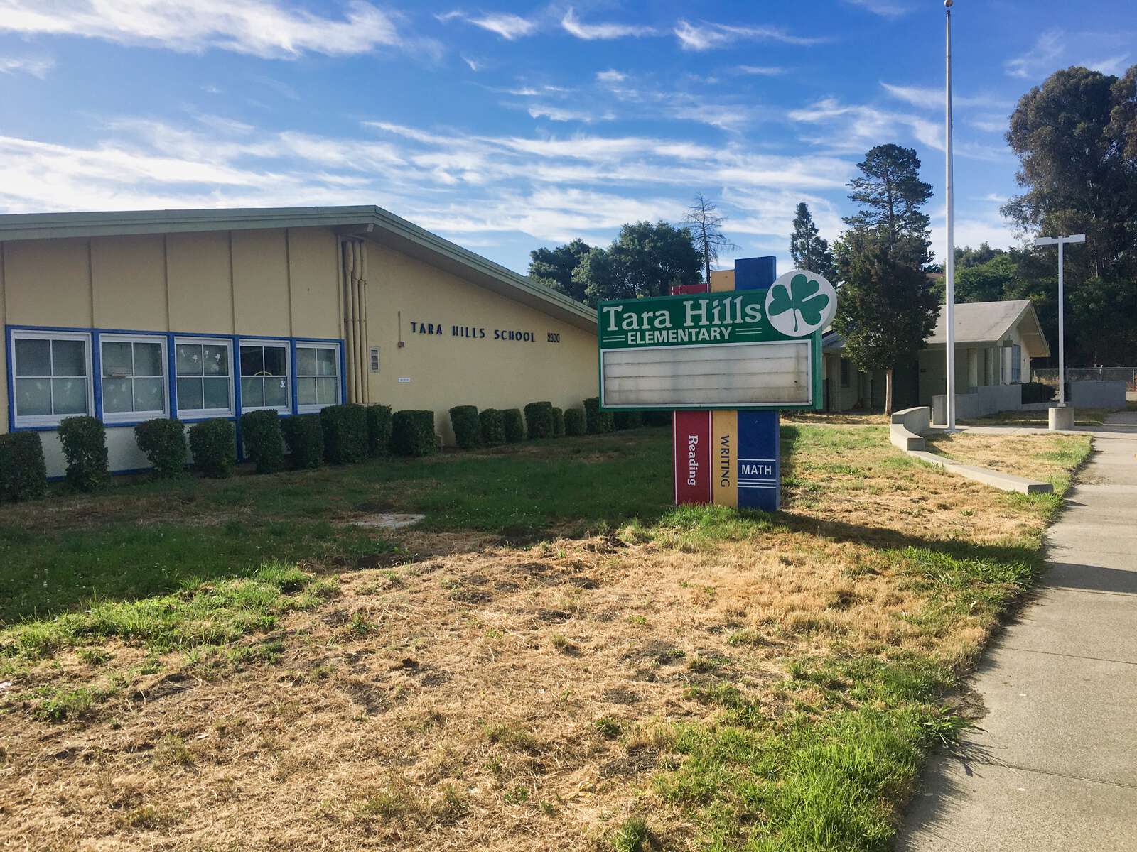 Tara Hills Elementary School in San Pablo California Hero Image