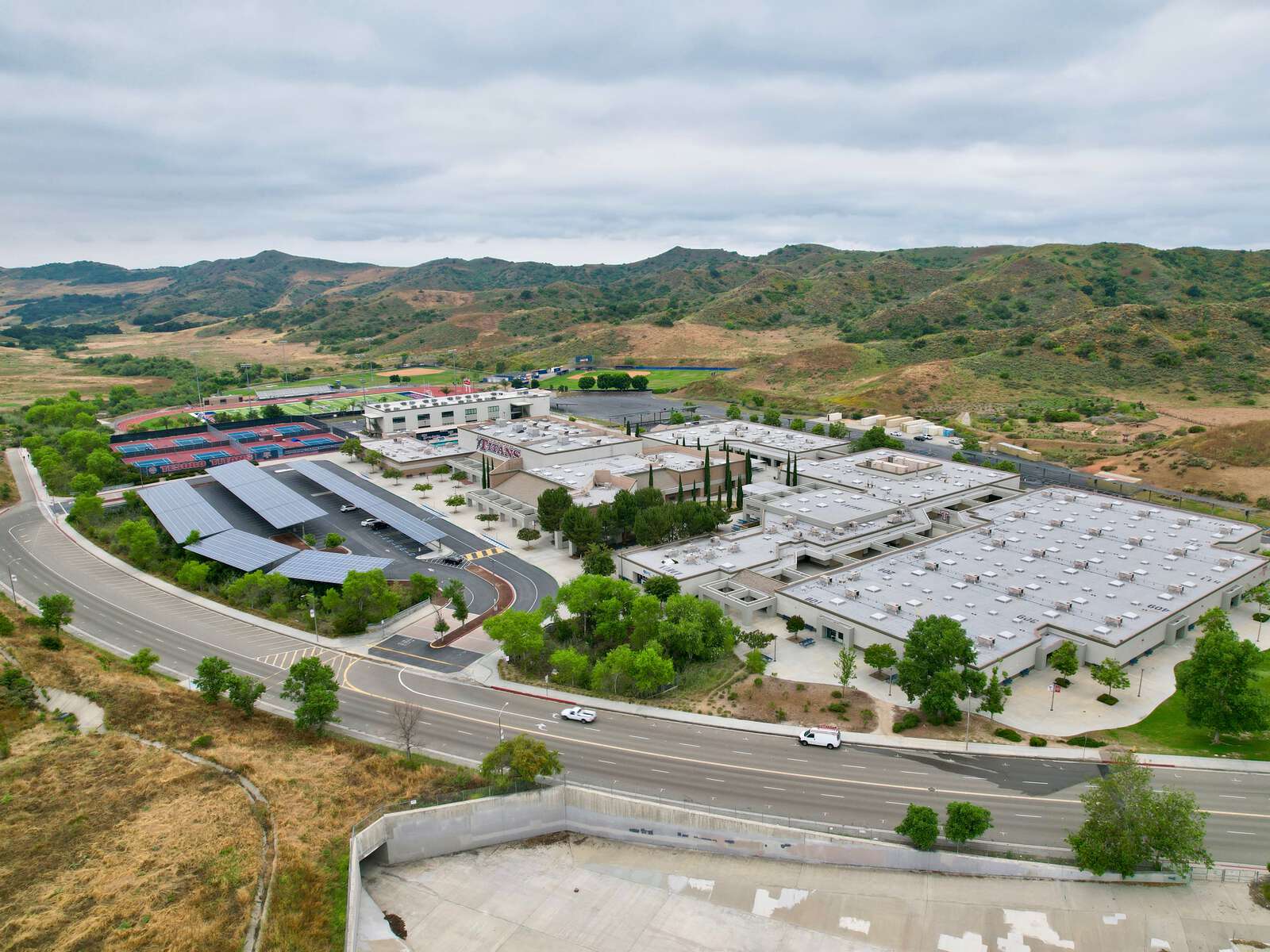 Tesoro High School in Las Flores California Hero Image