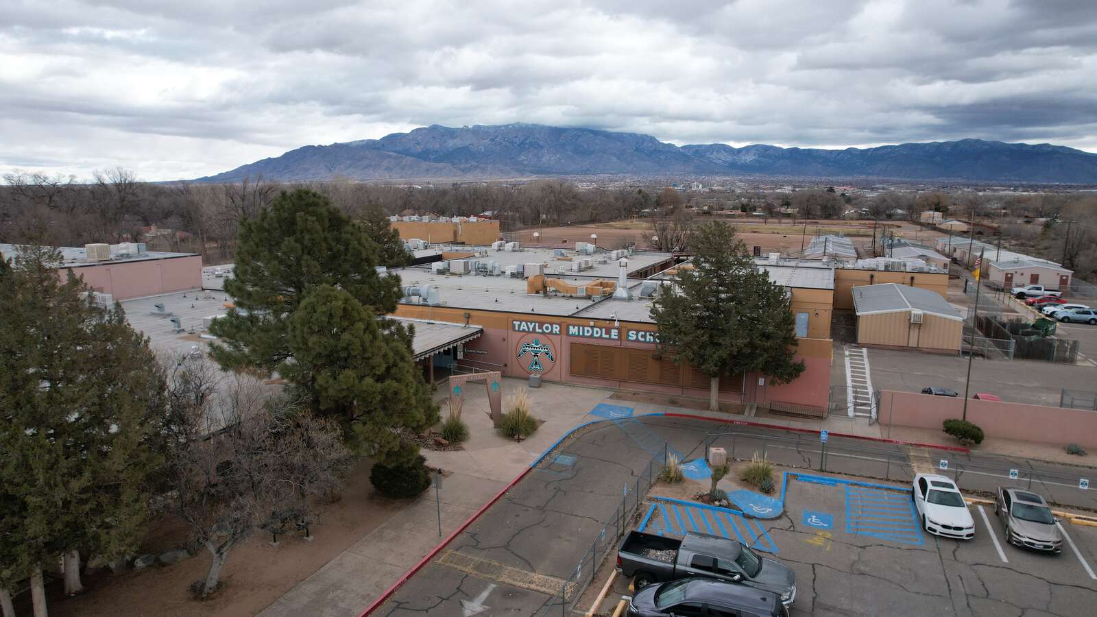 Taylor Middle School in Albuquerque New Mexico Hero Image
