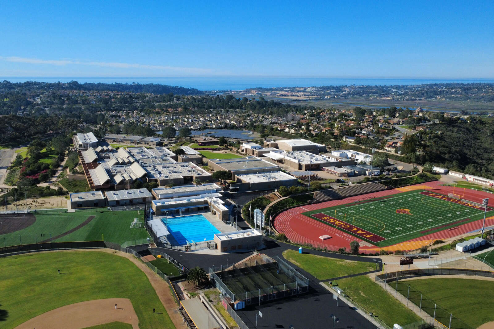 Torrey Pines High School in San Diego California Hero Image