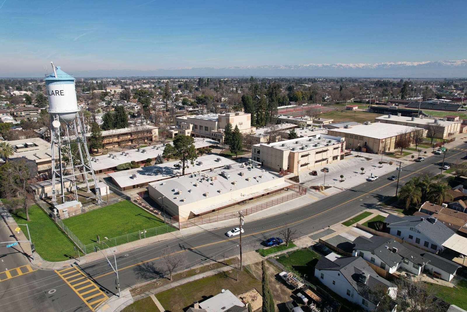 Tulare Union High School in Tulare California Hero Image