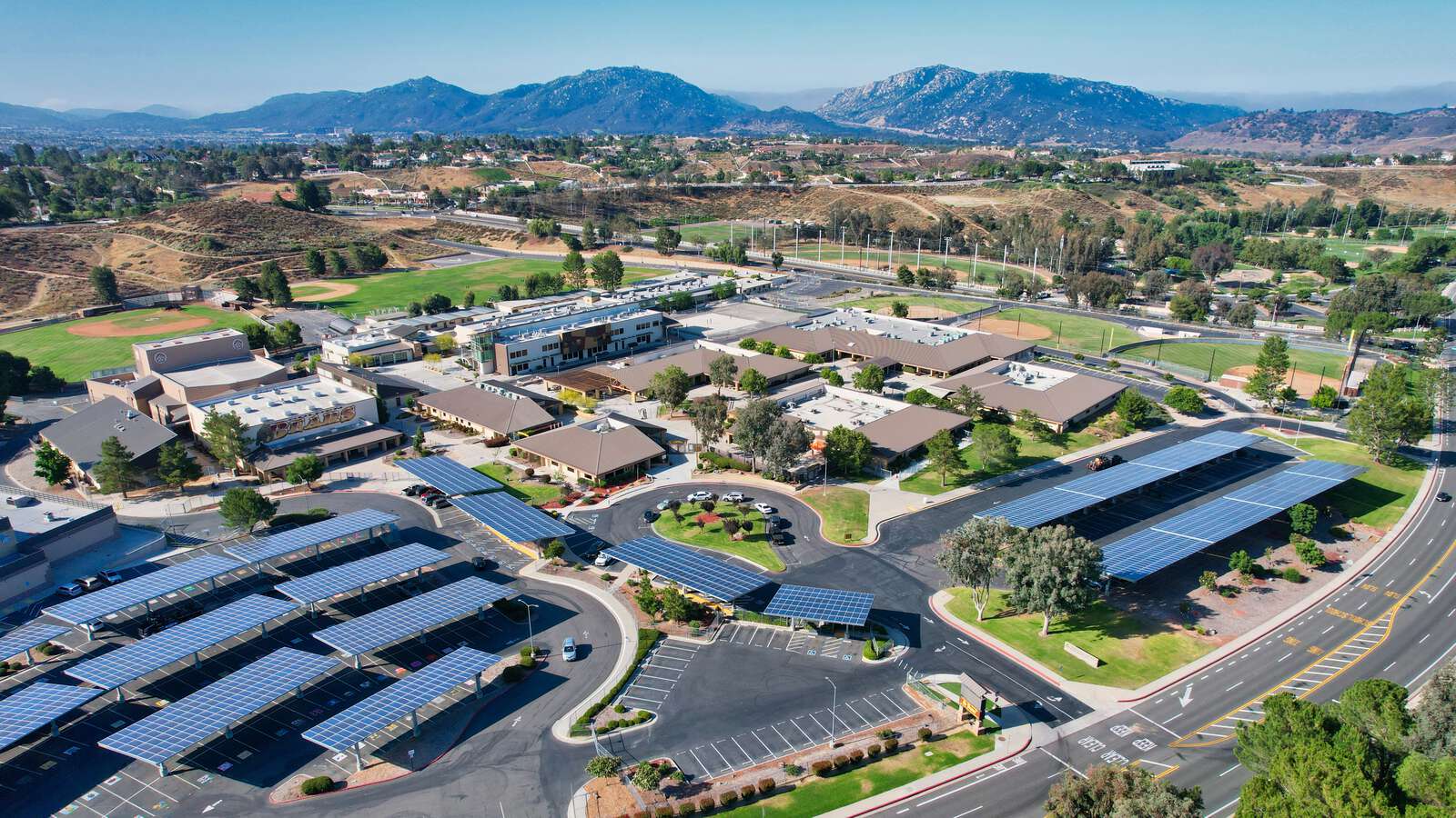 Temecula Valley High School in Temecula California Hero Image