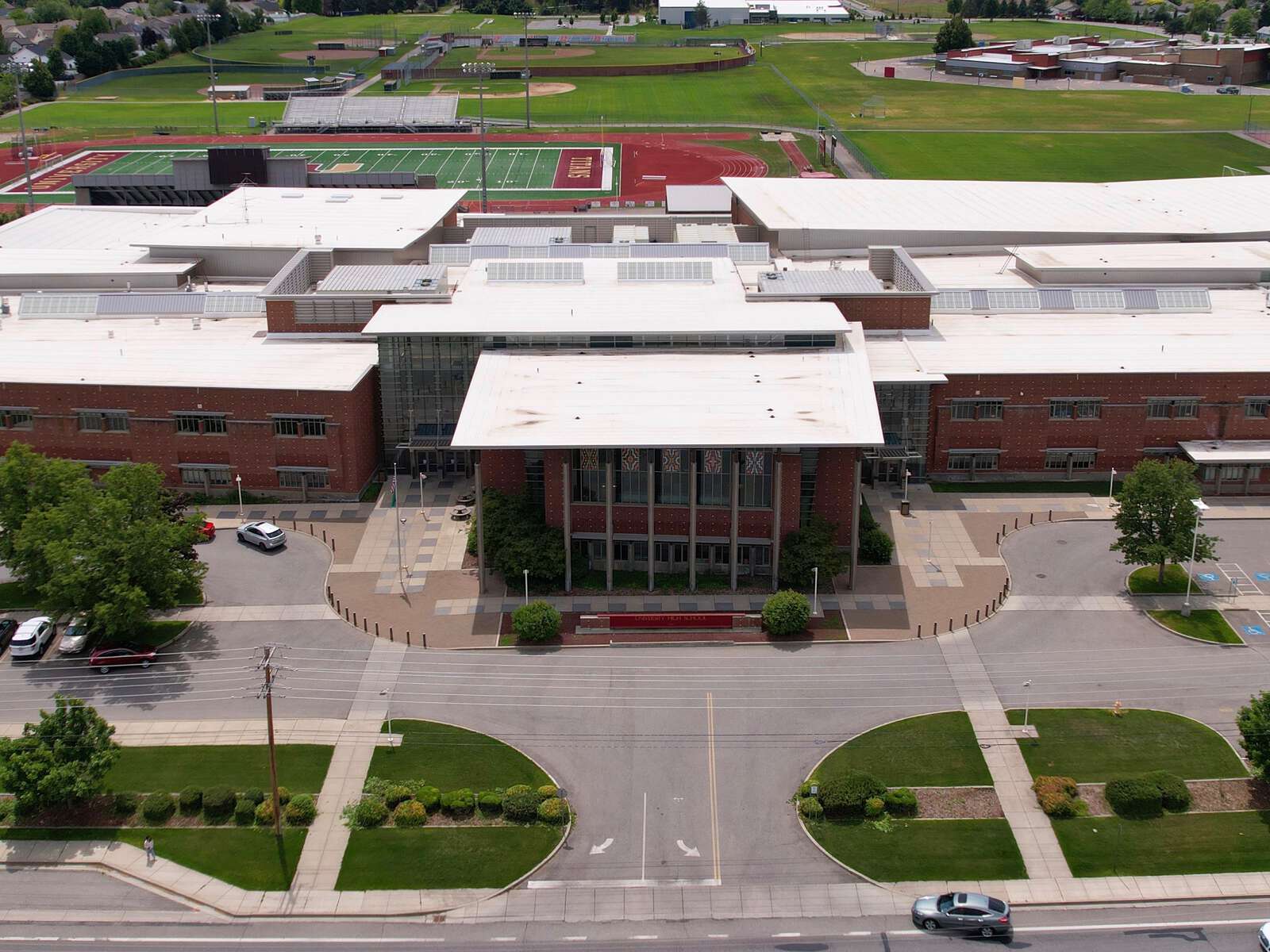 University High School in Spokane Valley Washington Hero Image