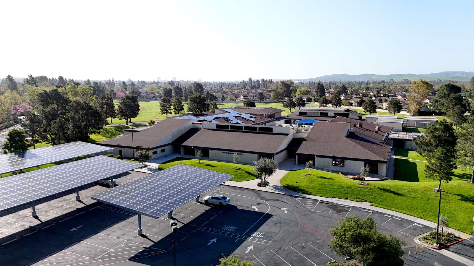 Venado Middle School in Irvine California Hero Image