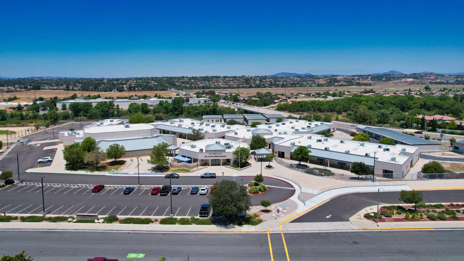 Vail Ranch Middle School in Temecula California Hero Image