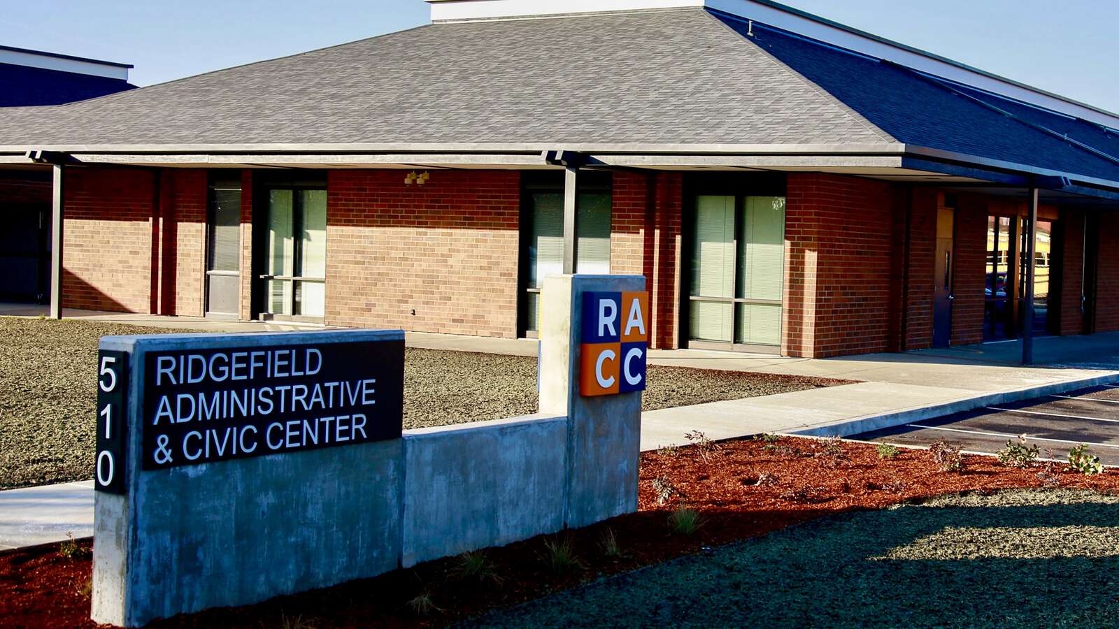 Ridgefield Administrative Civic Center in Ridgefield Washington Hero Image