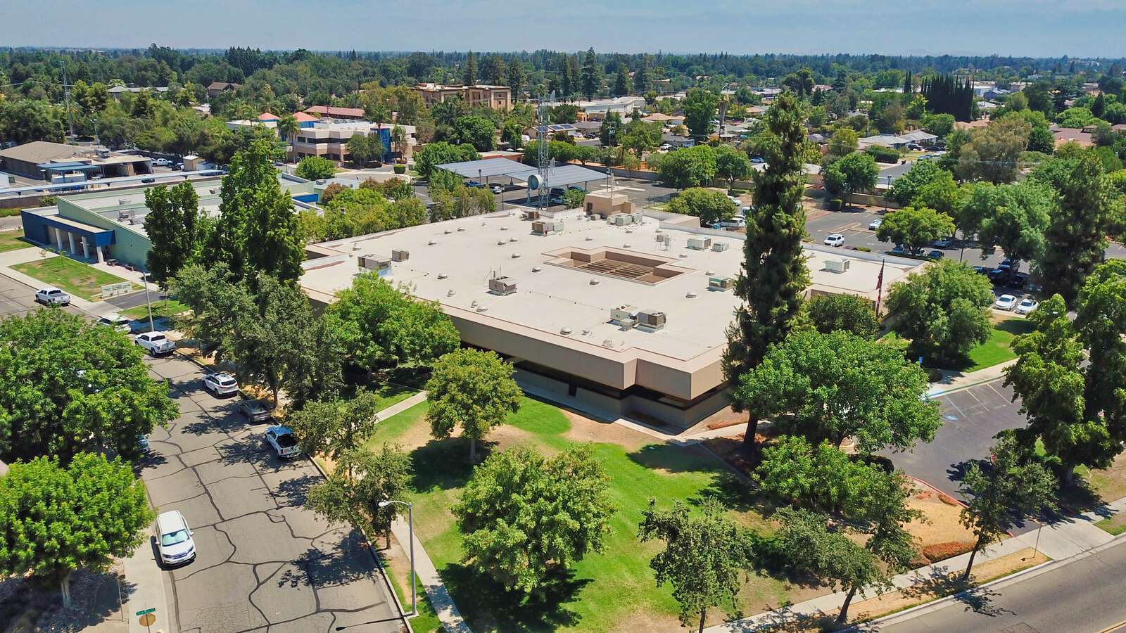 Visalia Unified School District in Visalia California Hero Image