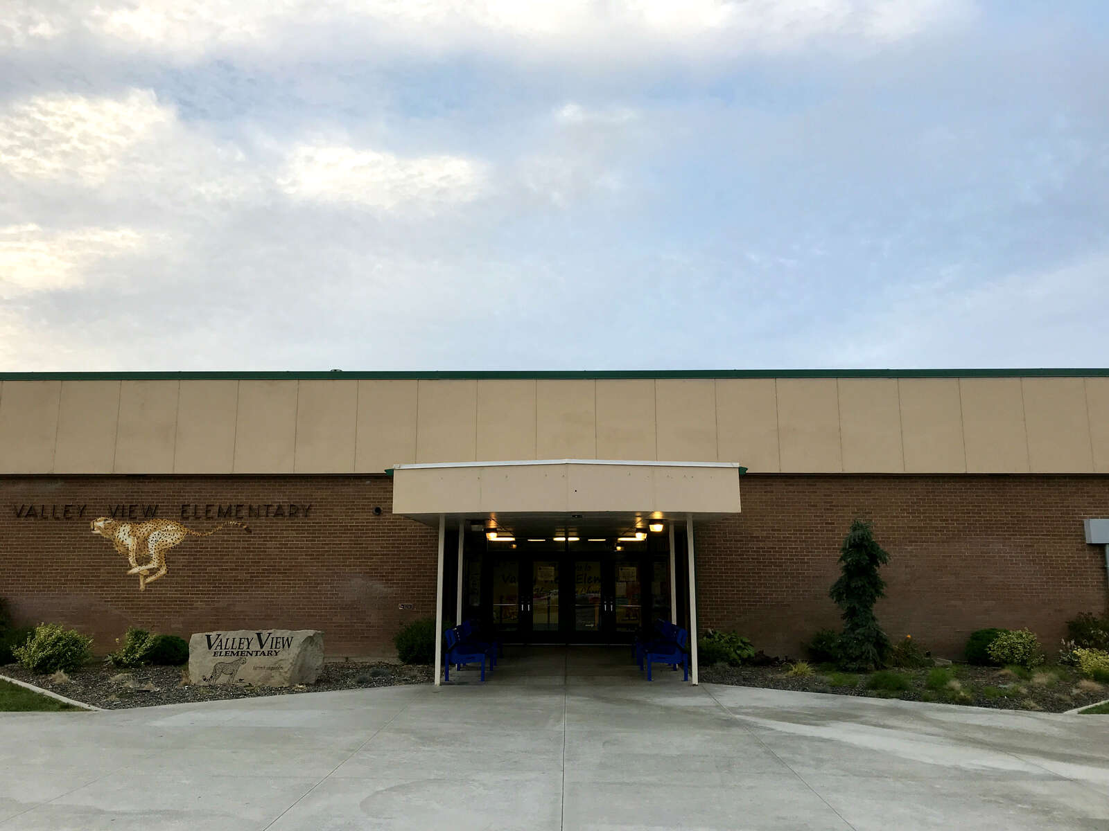 Valley View Elementary School in Boise Idaho Hero Image