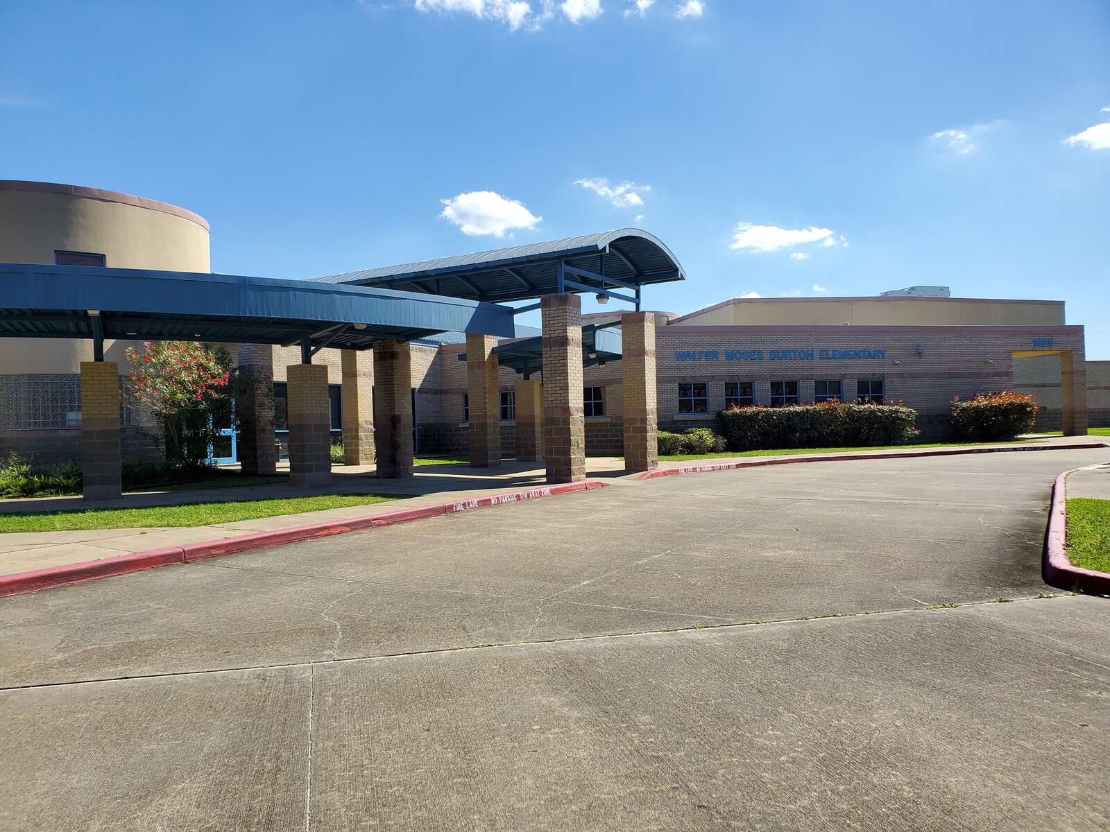 Burton Elementary  School in Fresno Texas Hero Image