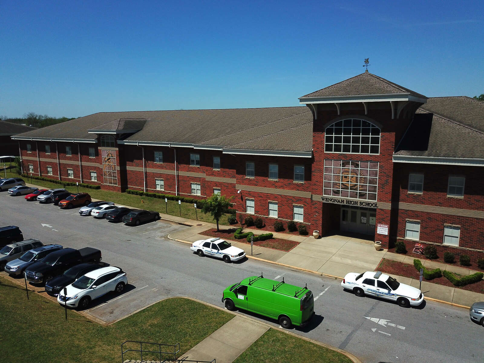 Wenonah High School in Birmingham Alabama Hero Image