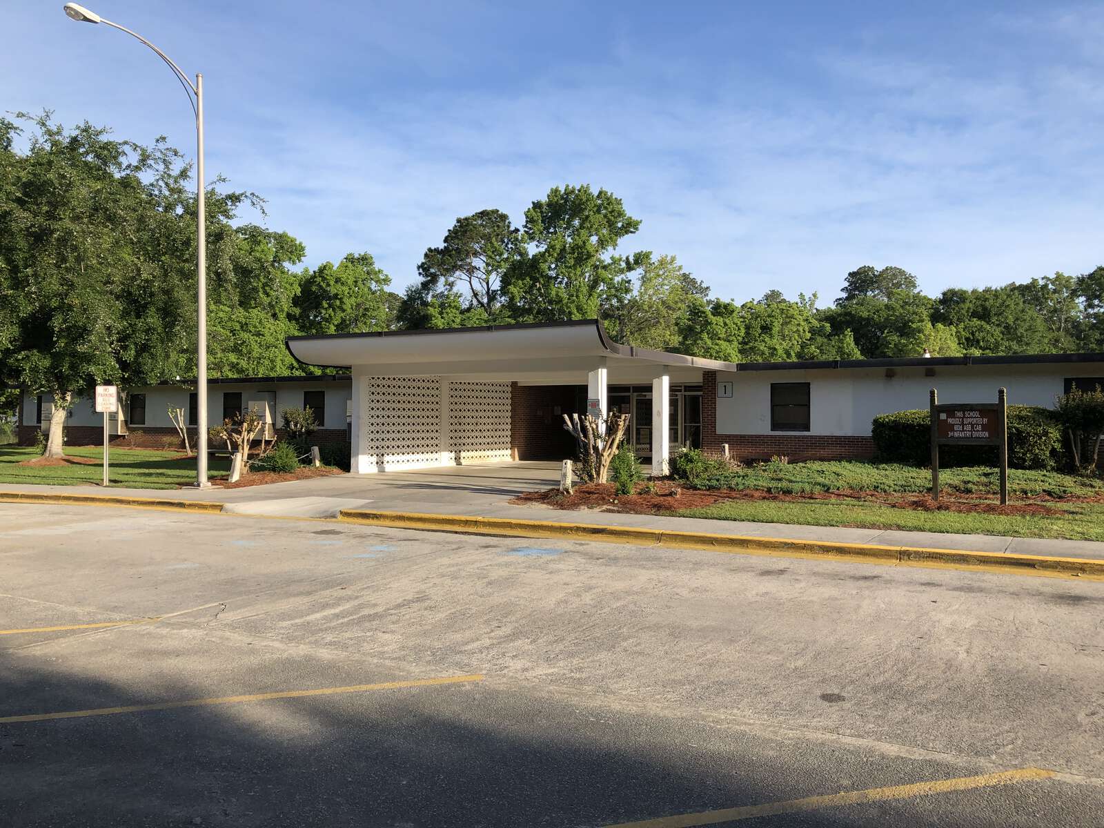 Windsor Elementary School in Savannah Georgia Hero Image