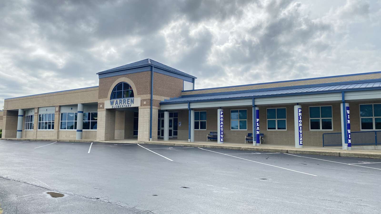 Warren Elementary School in Bowling Green Kentucky Hero Image