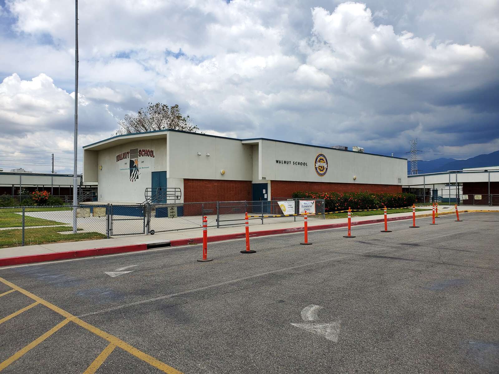 Walnut Elementary School in Baldwin Park California Hero Image