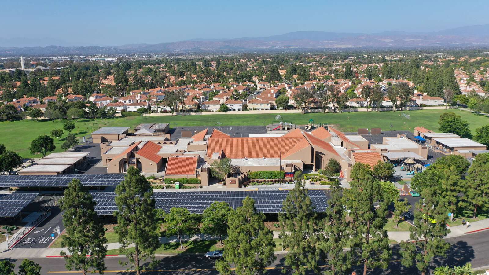 Westpark Elementary School in Irvine California Hero Image