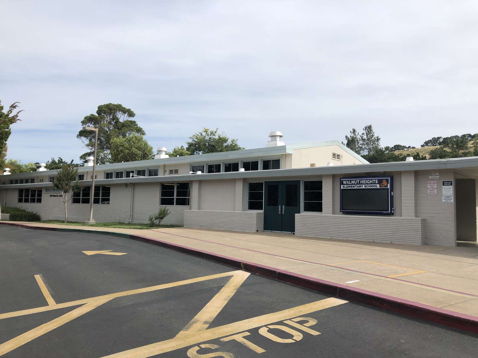 Walnut Heights Elementary in Walnut Creek California Hero Image