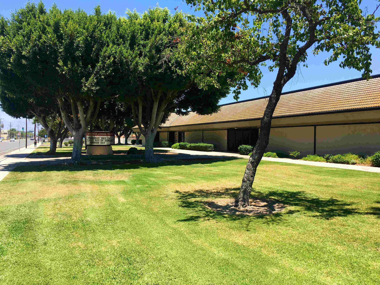 Walker Junior High School in La Palma California Hero Image