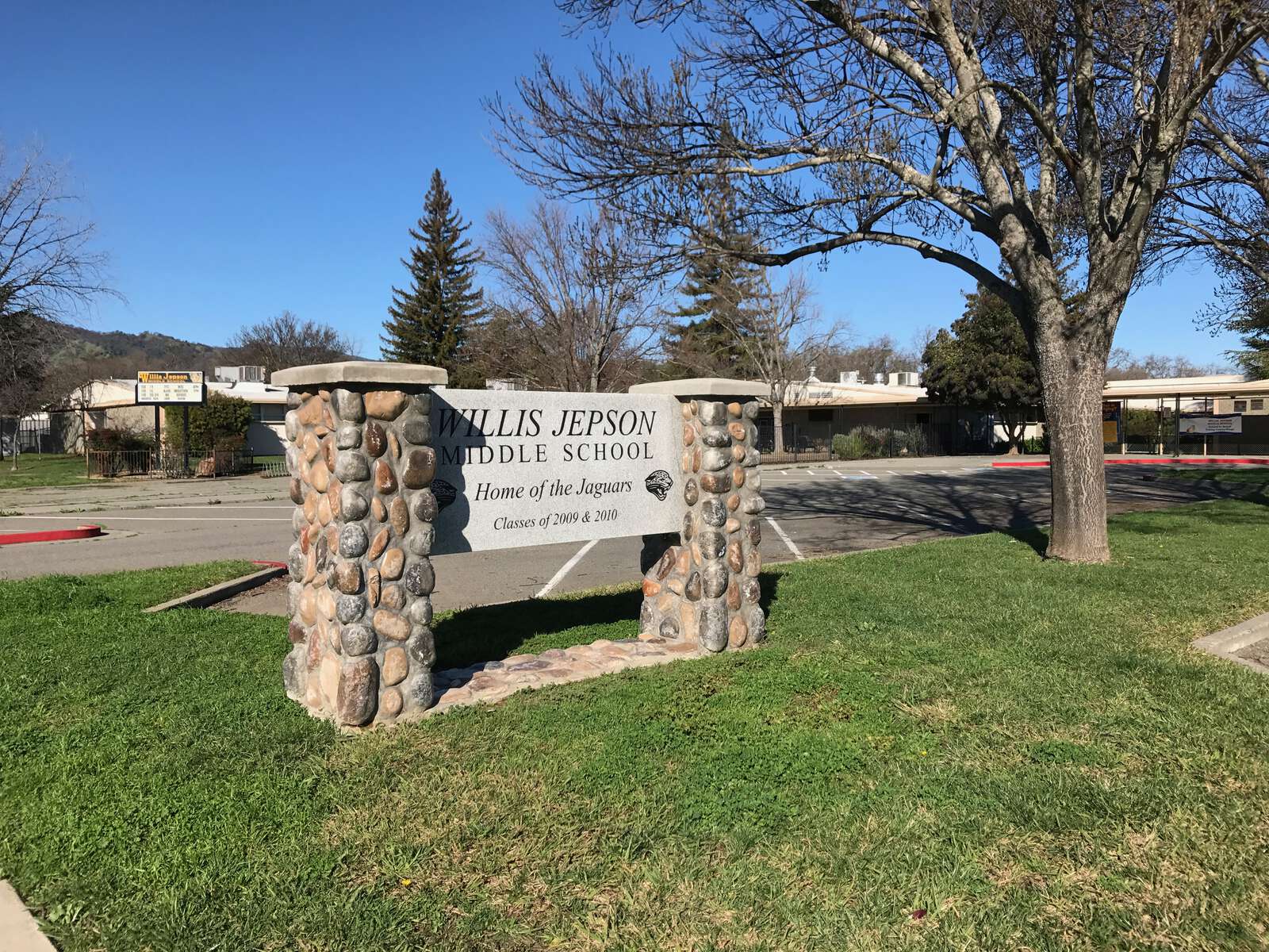 Willis Jepson Middle School in Vacaville California Hero Image