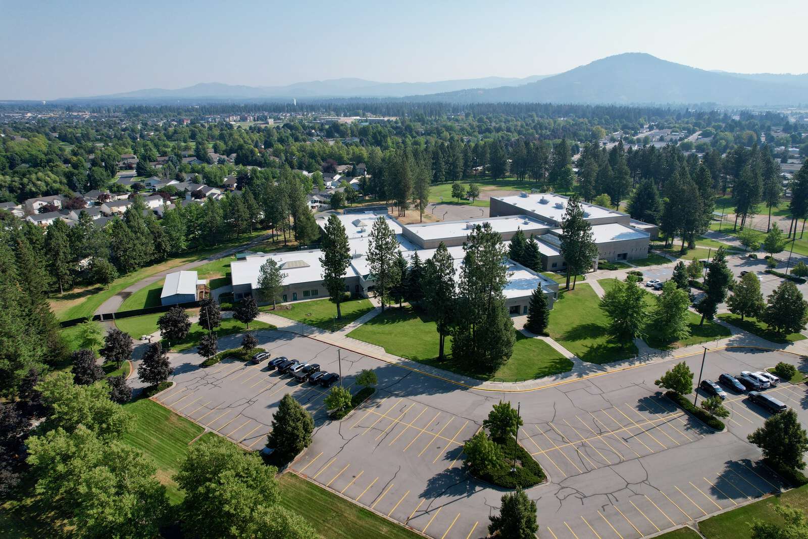 Woodland Middle School in Coeur d' Alene Idaho Hero Image