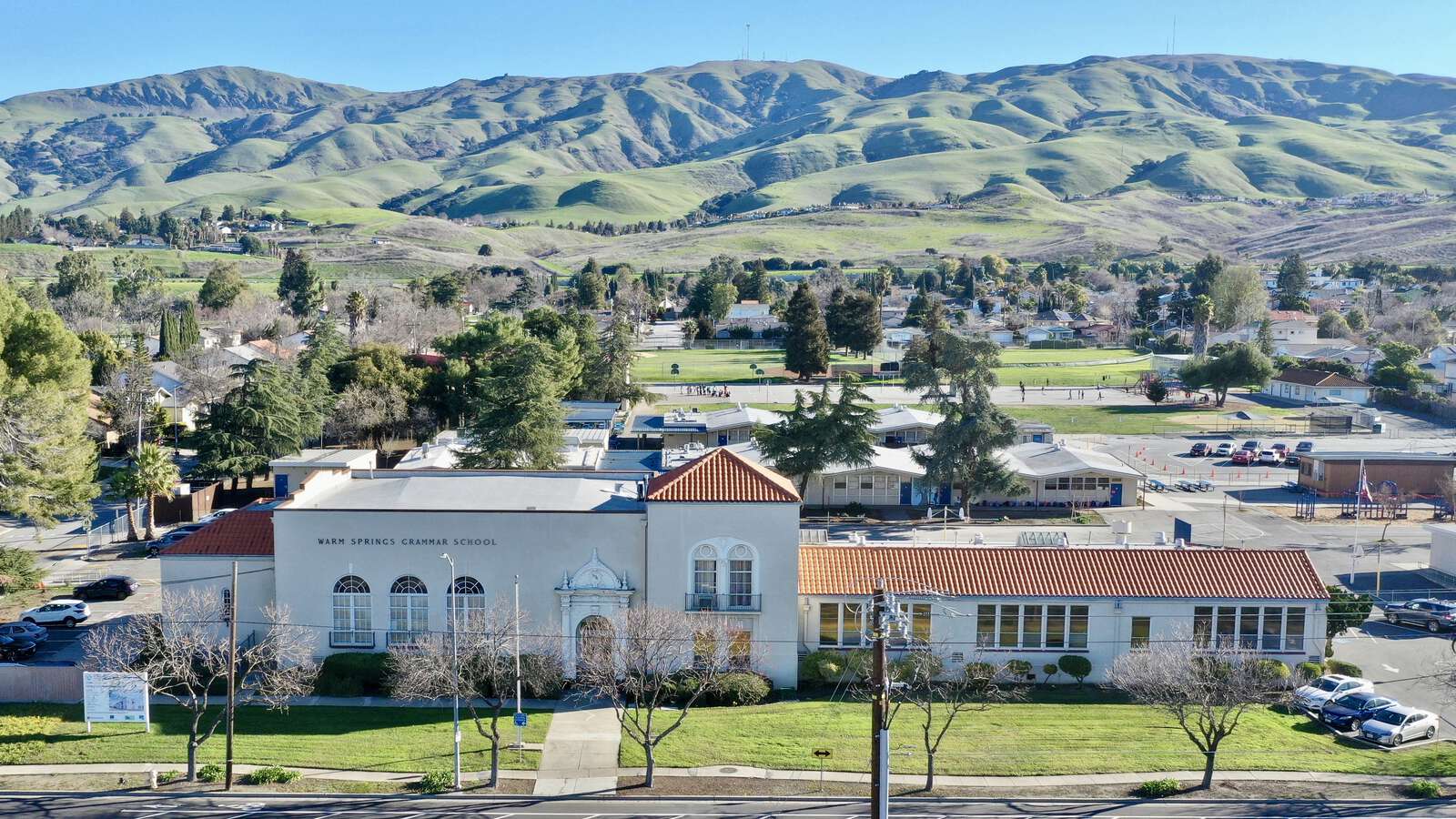 Warm Springs Elementary School (FUSD) in Fremont California Hero Image