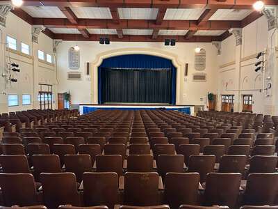 Amon Carter-Riverside High School in Fort Worth Texas - Theater Slideshow Image 0
