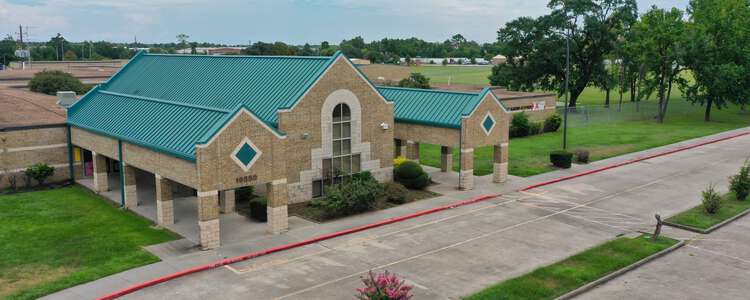 Aldine Independent School District in Houston Texas - Aldine Young Women's Leadership Academy Slideshow Image 6