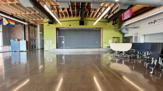 Arts & Technology Academy in Eugene Oregon - Cafeteria Slideshow Image 1