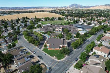 Antioch Unified School District in Antioch California - Jack London Elementary Slideshow Image 4