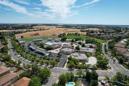 Antioch Unified School District in Antioch California - Lone Tree Elementary Slideshow Image 7