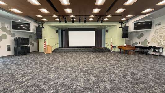 Bonita Canyon Elementary School in Irvine California - Multi Purpose Room Slideshow Image 0