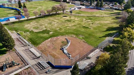Bear Creek High School in Stockton California - JV Softball Field Slideshow Image 7