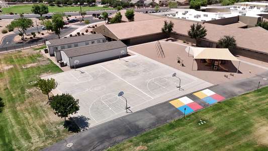 Butterfield Elementary School in Maricopa Arizona - Outdoor Basketball Courts Slideshow Image 2