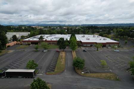 Beaverton School District in Beaverton Oregon - BASE (Beaverton Academy Of Science & Engineering) Slideshow Image 1