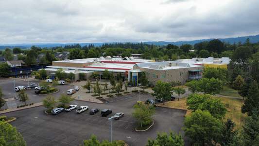 Beaverton School District in Beaverton Oregon - Stoller Middle School Slideshow Image 3