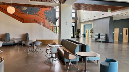 College of Alameda in Alameda California - Atrium Slideshow Image 3