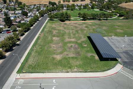 Carmen Dragon Elementary School in Antioch California - Field - Practice 1 Slideshow Image 0