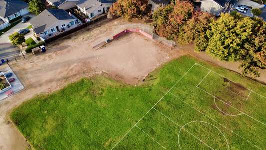 Carlton Elementary School in San Jose California - Softball Field Slideshow Image 2